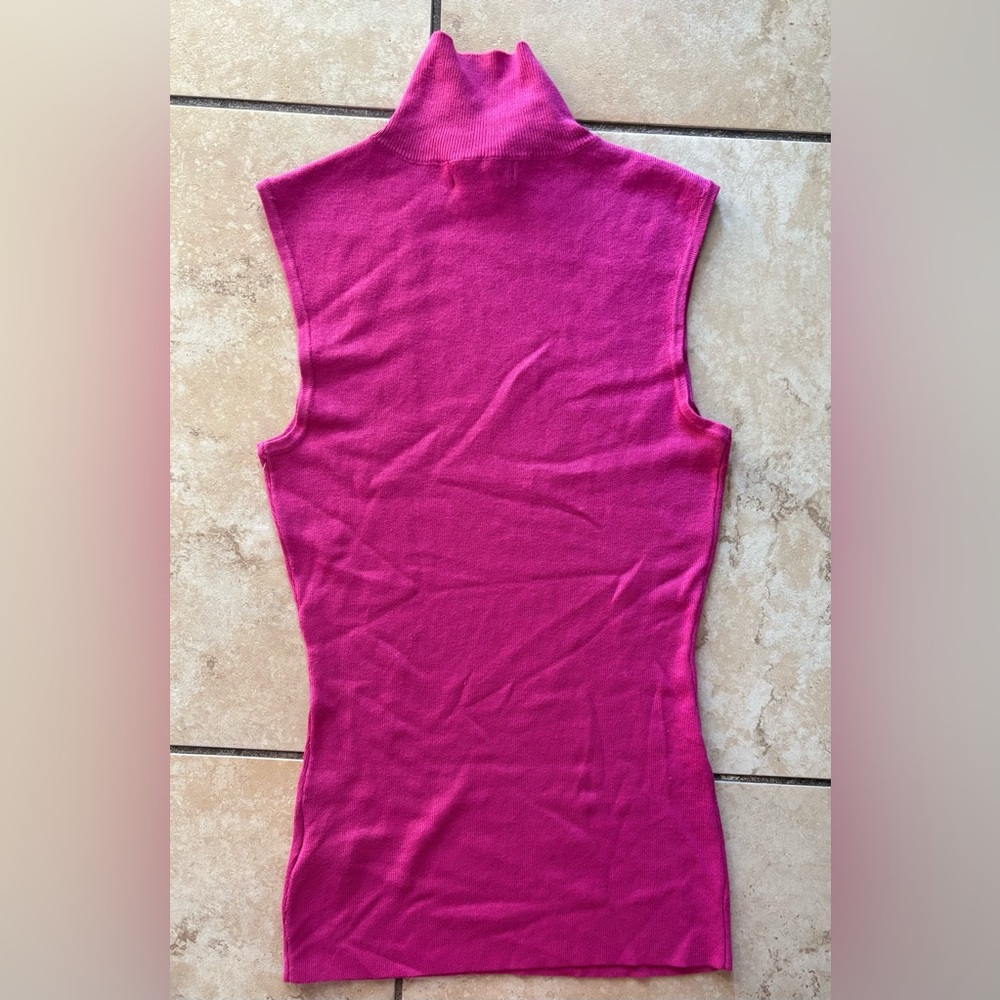 NWT GUESS Ebony Sweater Tank Women’s Size S Color Pink new - Picture 7 of 7